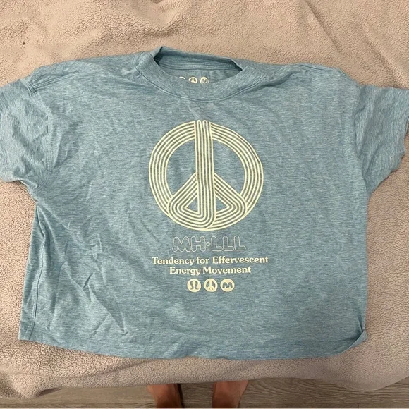 Madhappy and lululemon T-shirt - Picture 1 of 2